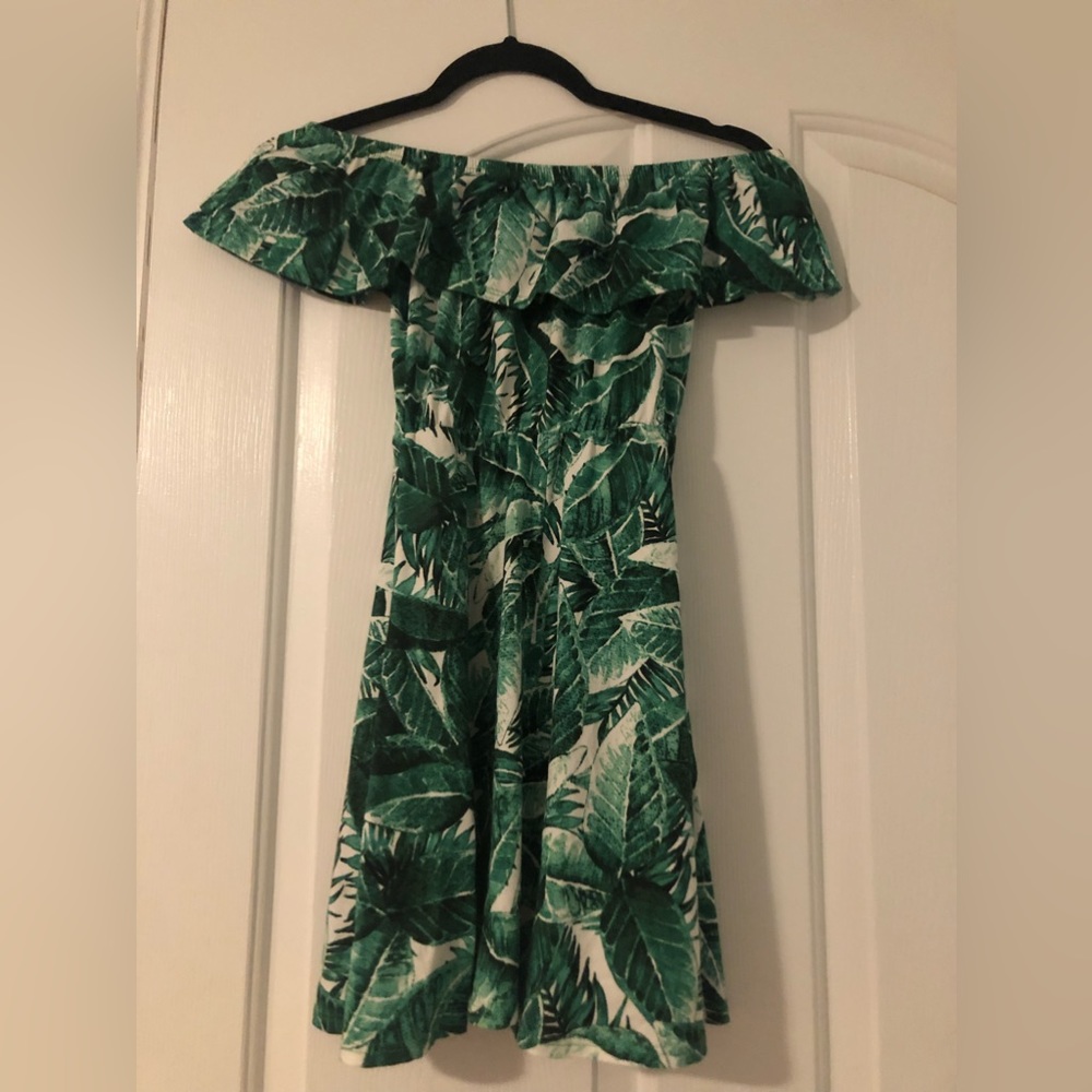 Cute off the shoulder dress!